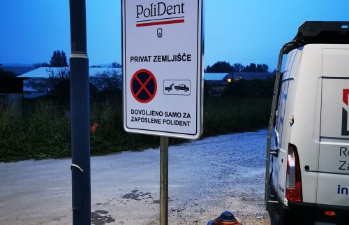 “Tabla za prepovedi za javne in poslovne površine, varnostne oznake”