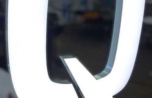 Led napis Profil 7 