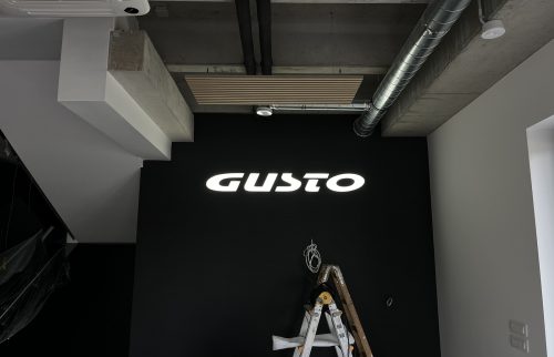 reklamni LED napis Profil 7